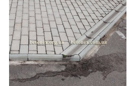 Бетонні лотки для водовідведення із форм код 4.25